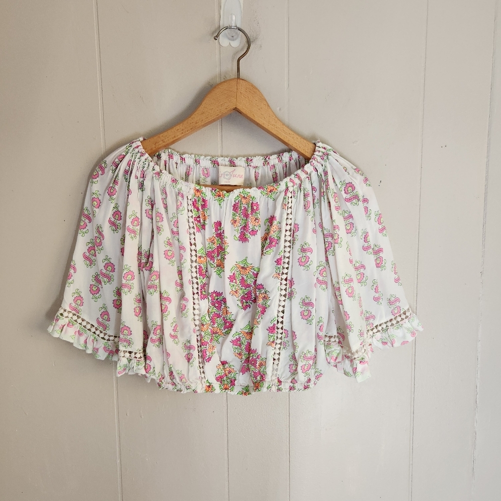 Miss June Paris crop cropped top blouse wide sleeves floral ladder lace cream M
